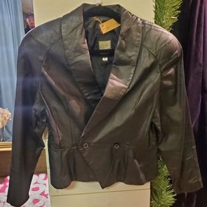 Womens vintage crop leather jacket